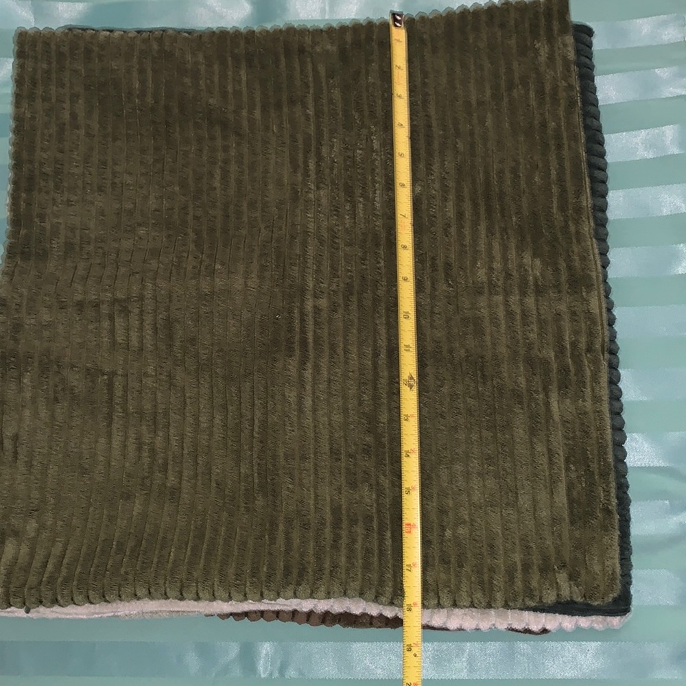 6 New Pillow Covers Corduroy like Fabric Bundle in Earth Tones New - Picture 11 of 16